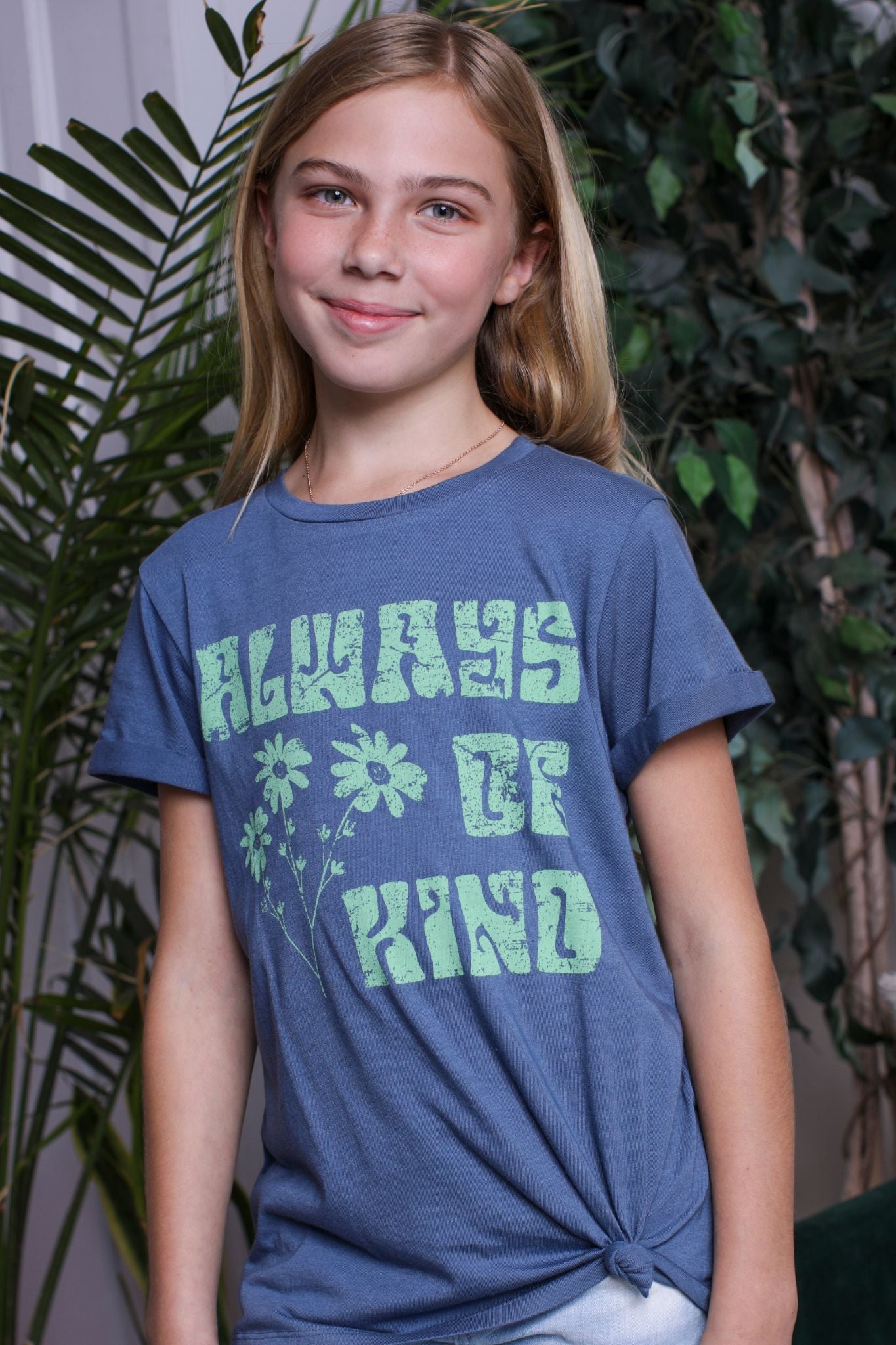 Always Be Kind Graphic Tee